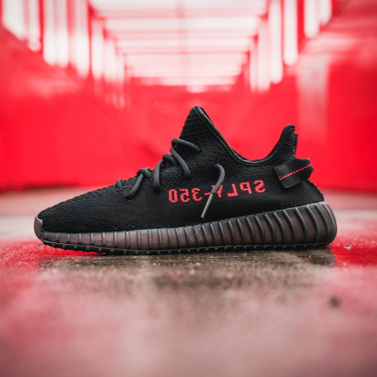 Adidas Originals Yeezy Boost 350 V2 "Core Black/Red" Bred CP9652