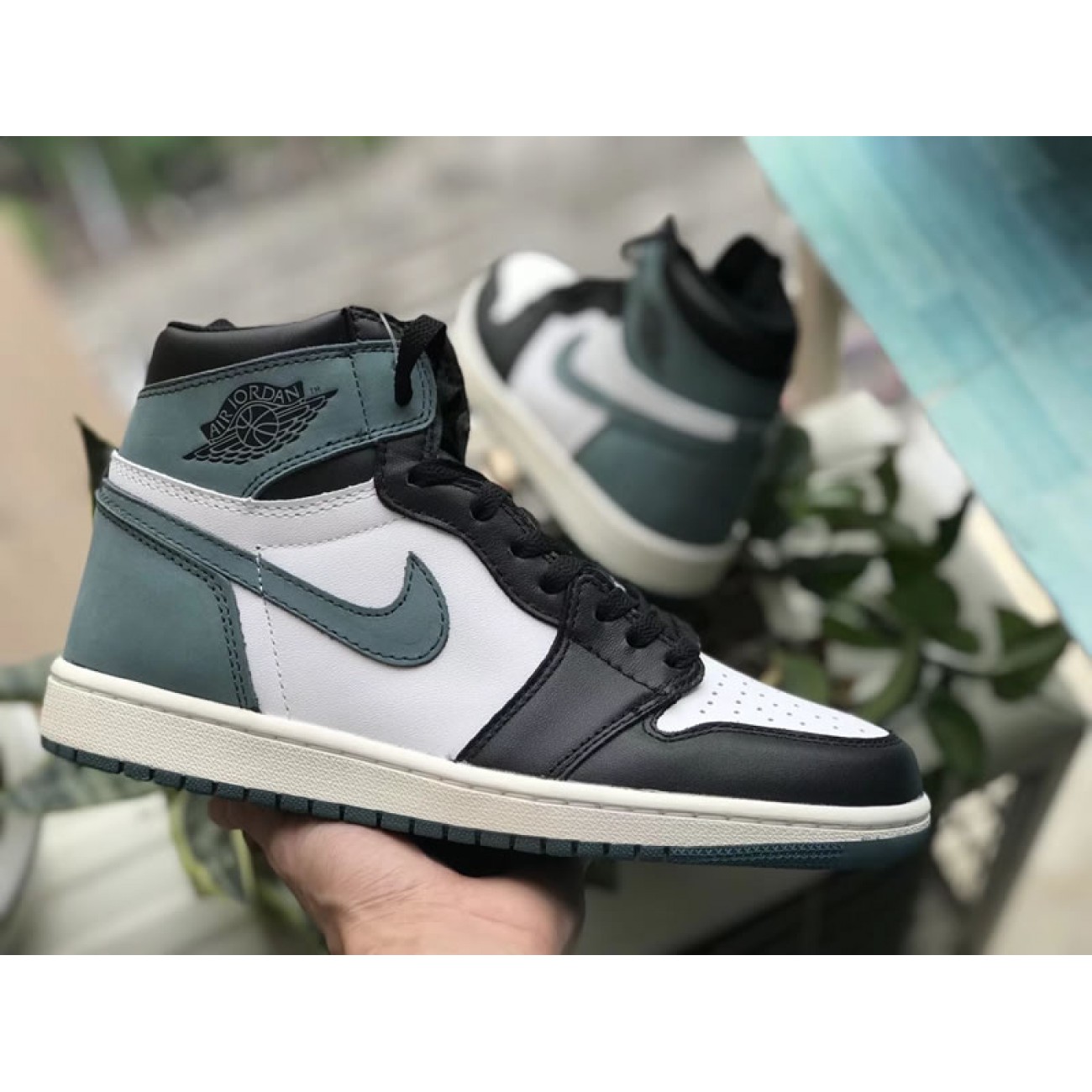 Air Jordan 1 Retro High OG All Those Awards Clay Green 555088-135