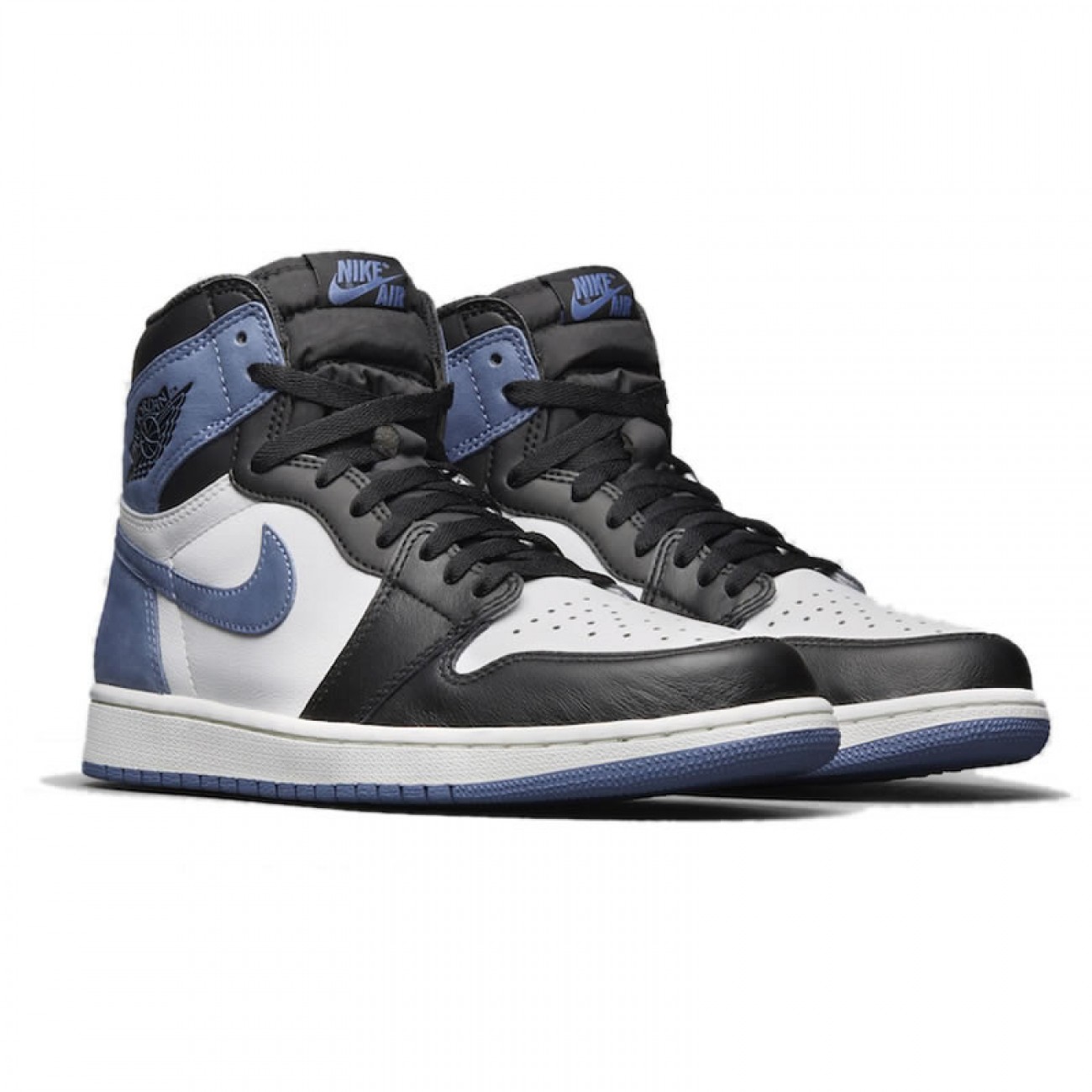 Air Jordan 1 Retro High OG "Blue Moon" 555088-115