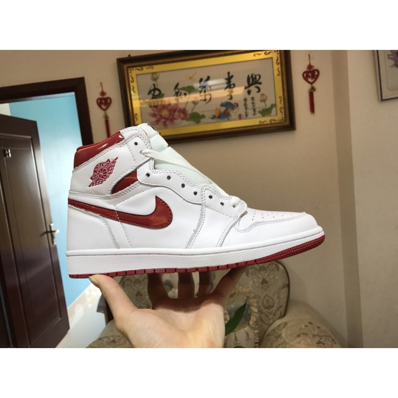 Air Jordan 1 OG High "Metallic Red" 555088-103