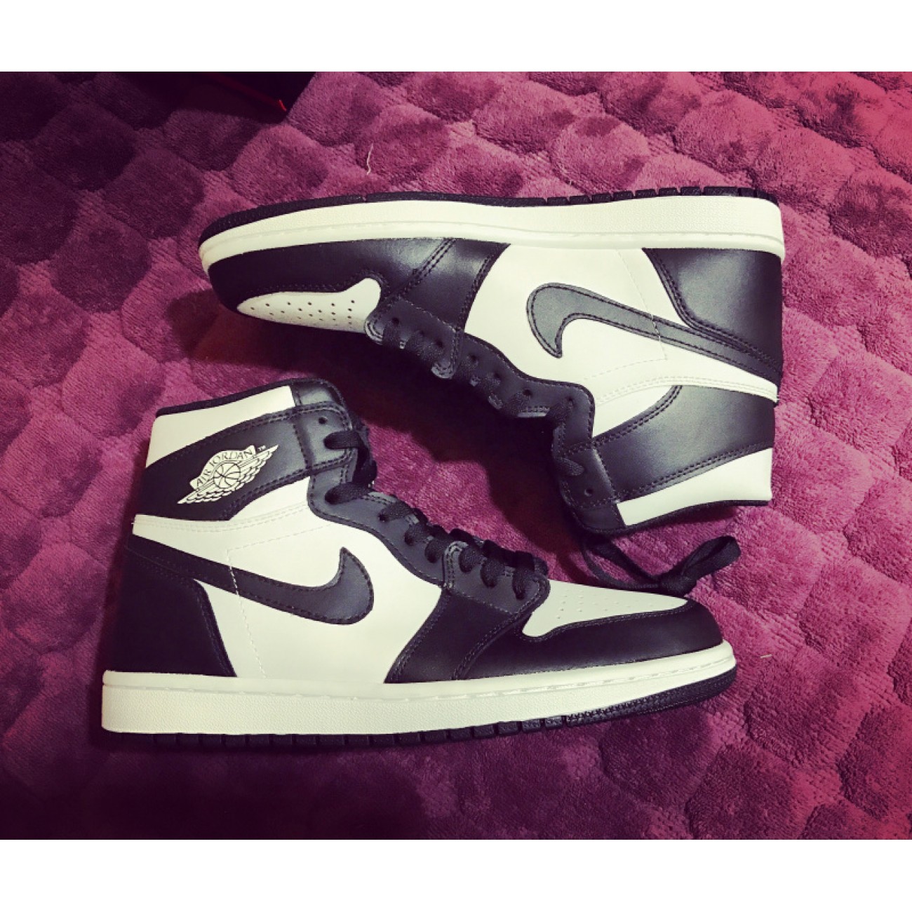 Air Jordan 1 Retro High OG "Oreo" Black/White 555088-010