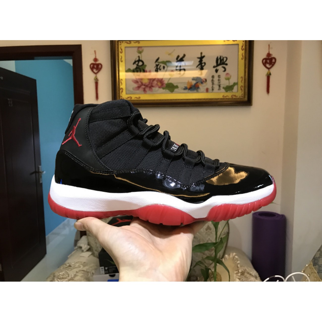 Air Jordan 11 "Bred" 378037-010