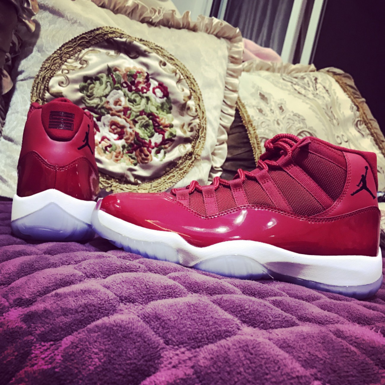 Air Jordan 11 High Chicago "Gym Red" 378037-623