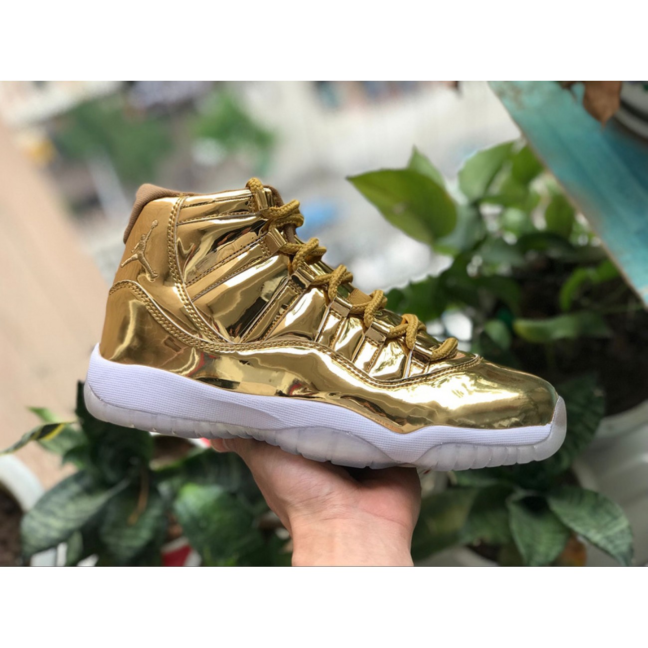 Air Jordan 11 "Liquid Gold" 378038-103