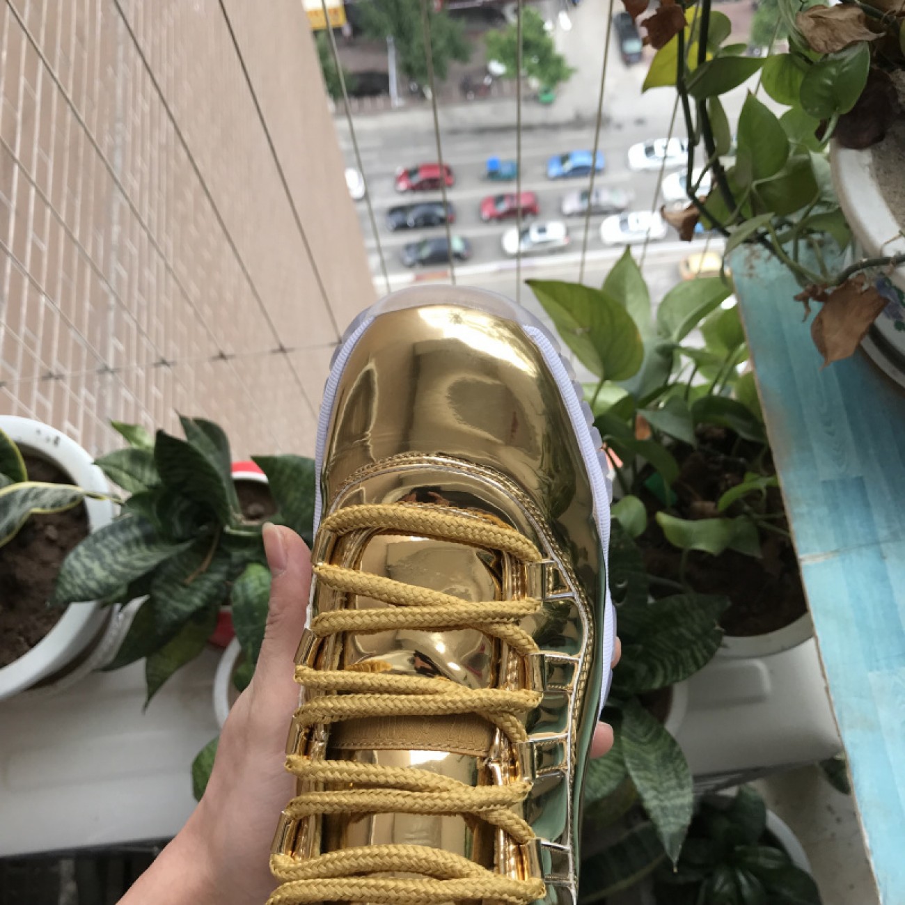 Air Jordan 11 "Liquid Gold" 378038-103