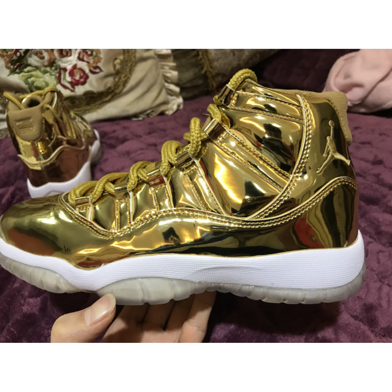 Air Jordan 11 "Liquid Gold" 378038-103