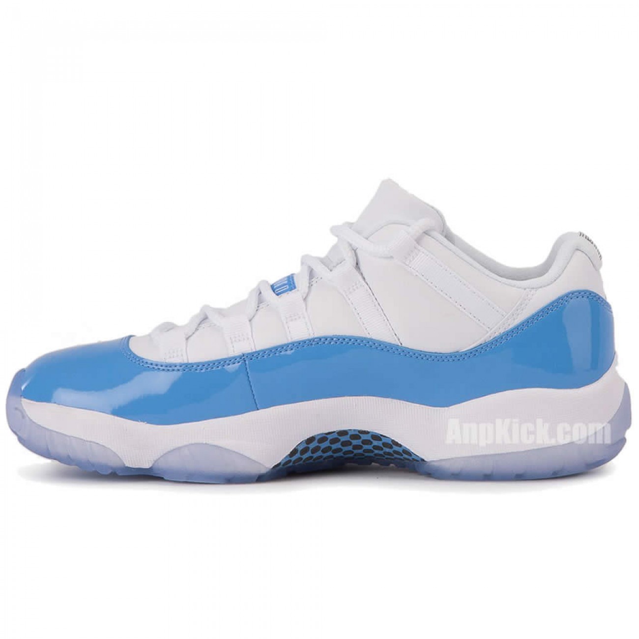 Air Jordan 11 Low "UNC / Columbia" Blue/White 528895-106