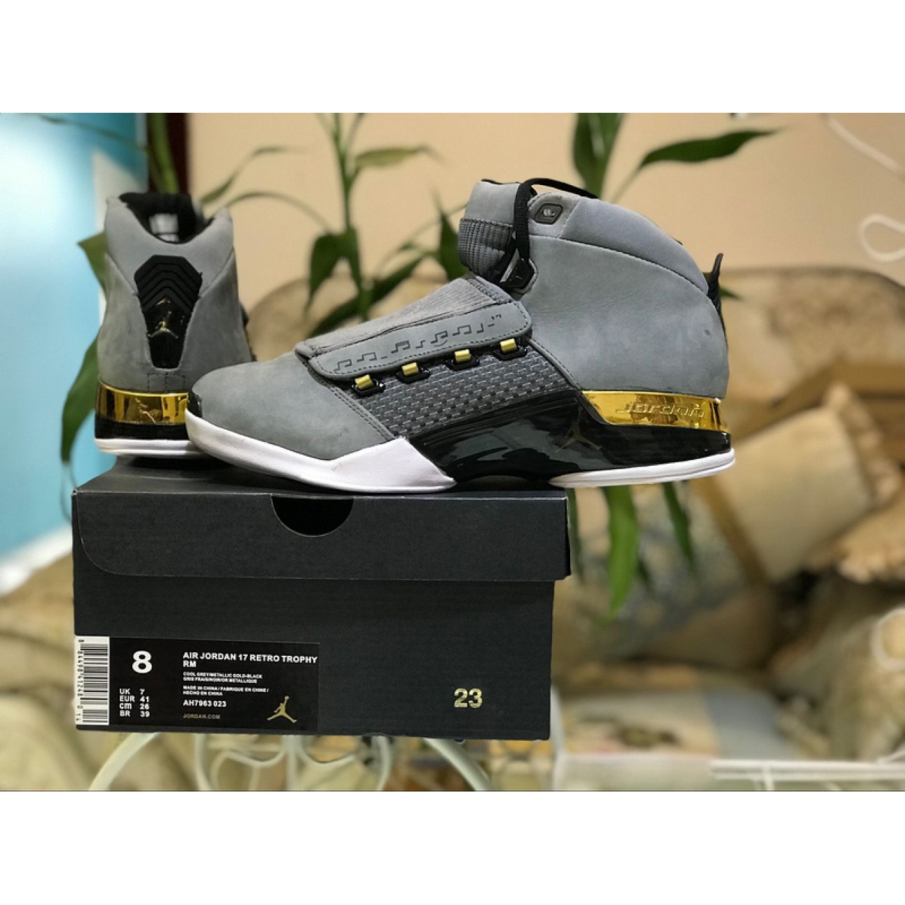 Air Jordan 17 "TrophyRoom" AH7963-023