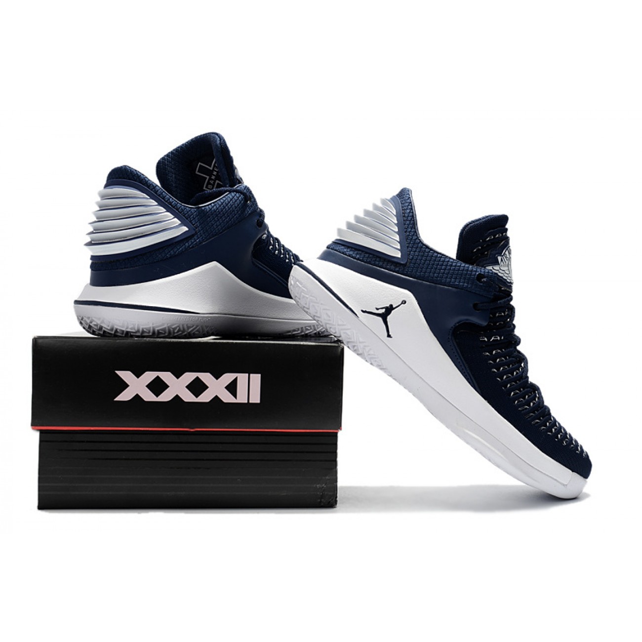 Air Jordan 32 XXXII Low White/Deep Blue