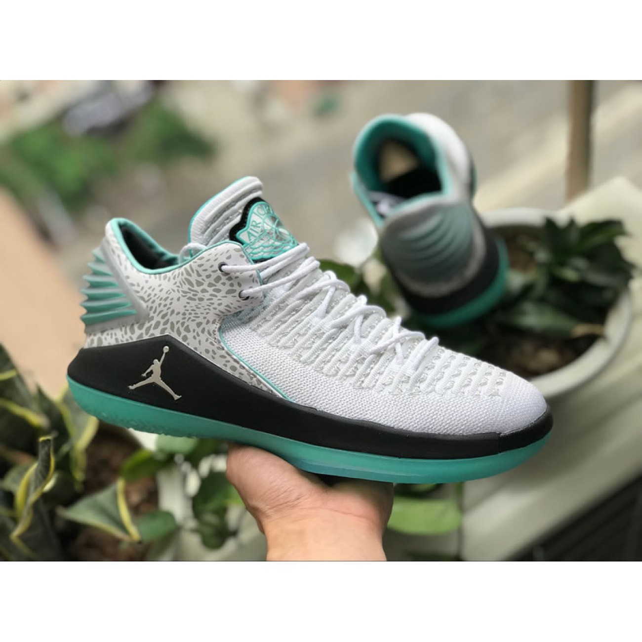 Air Jordan XXXII AJ32 Low PE Jade AH3347-101