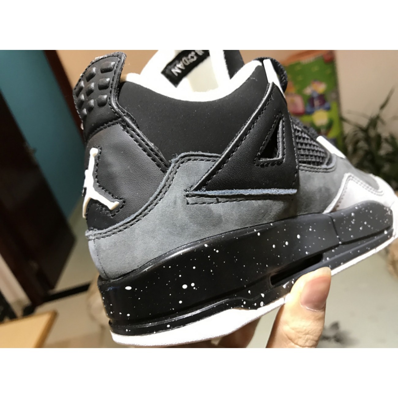 Air Jordan 4 "Fear" Oreo 626970-030