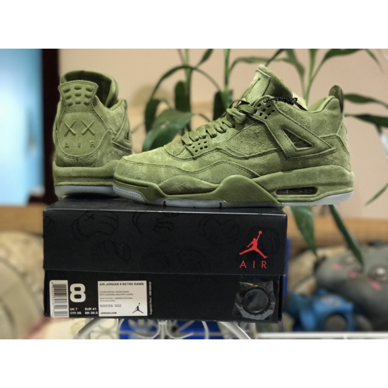 Air Jordan 4 x KAWS Green 930155-302