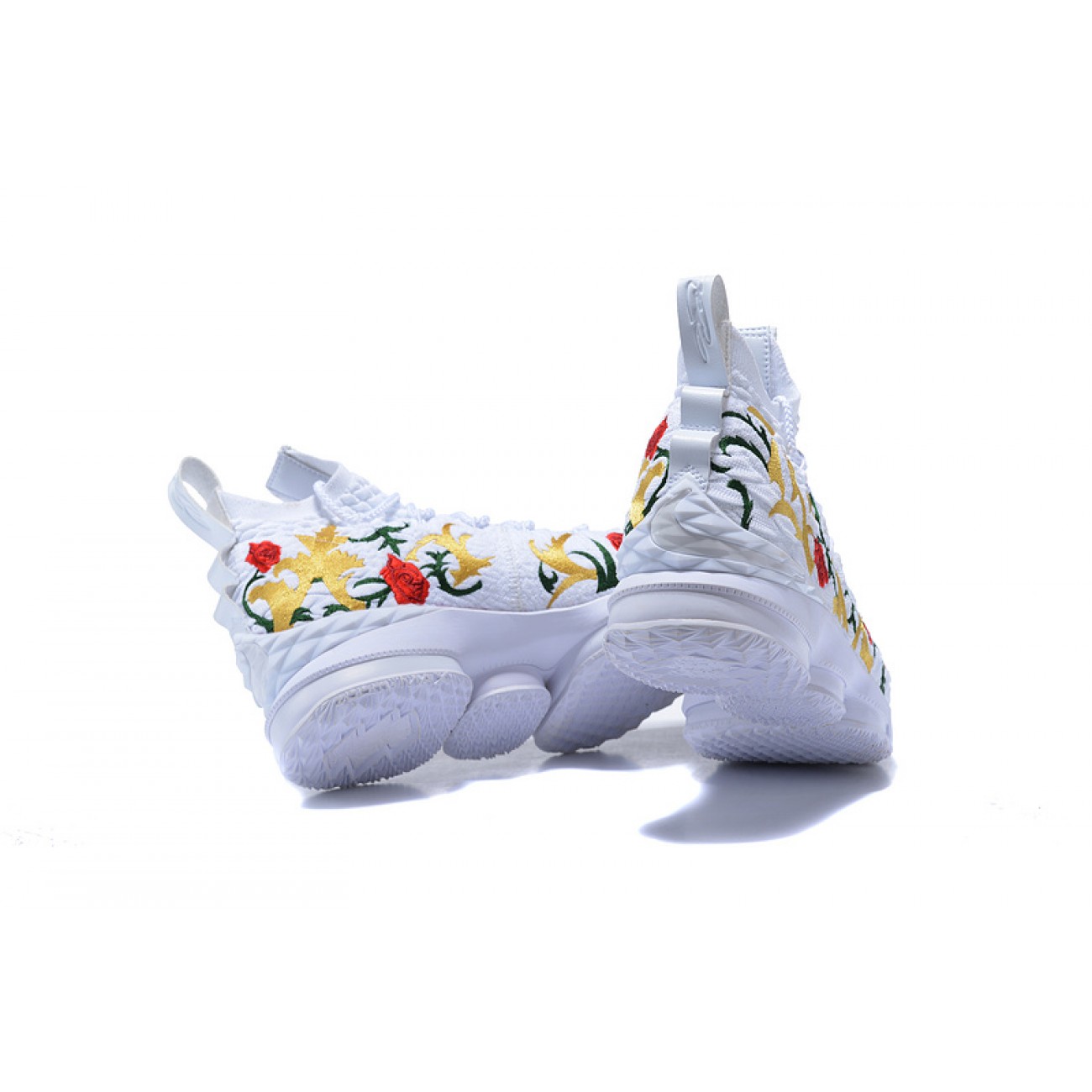 Lebron 15 "Floral"