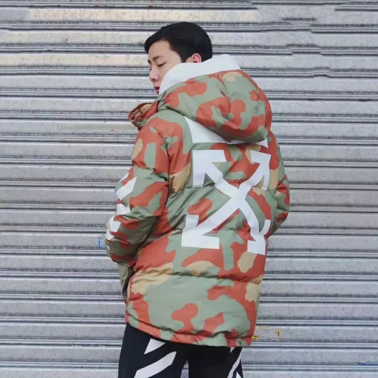 Off-white ow17fw Striped arrow camouflage coat