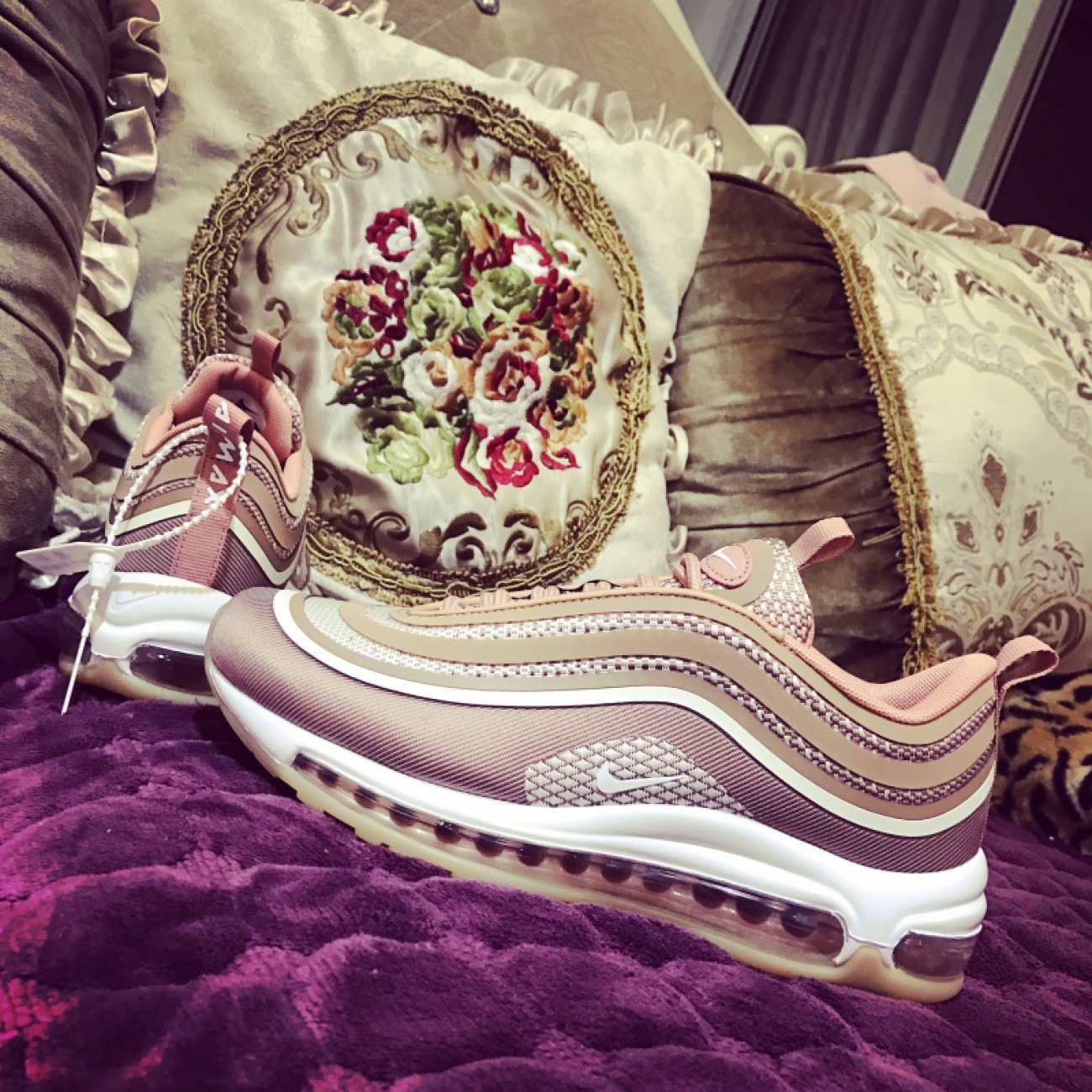 Wmns Nike Air Max 97 3M Pink Bullet 917704-600