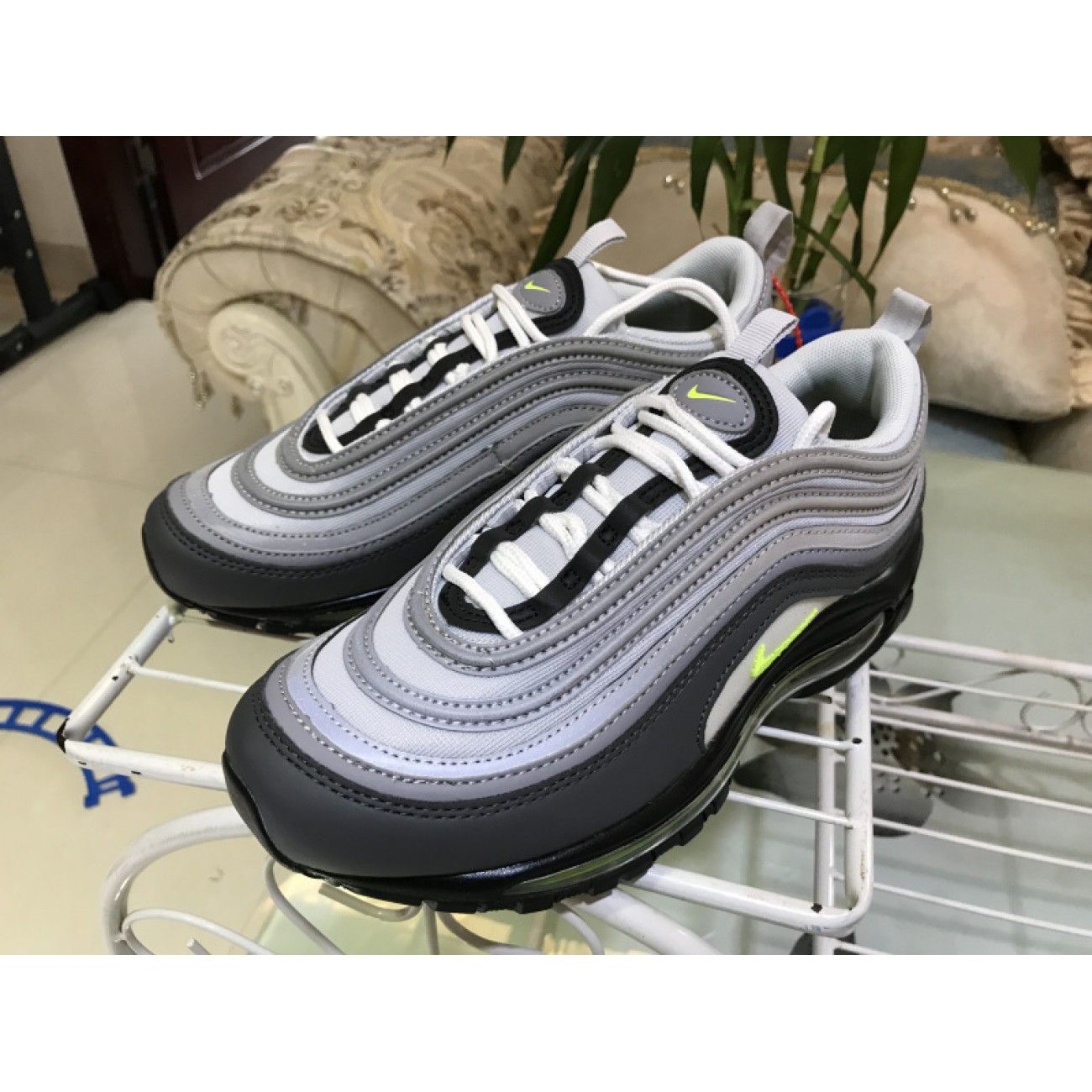 Wmns Nike Air Max 97 Volt Dark Grey 921733-003