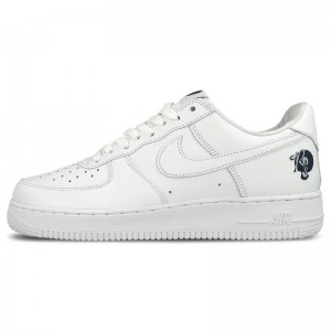 Nike Air Force 1 07 Rocafella AO1070-101